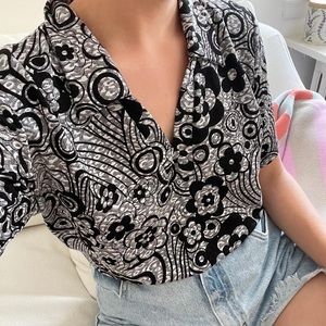 Vintage Floral Collared Tee